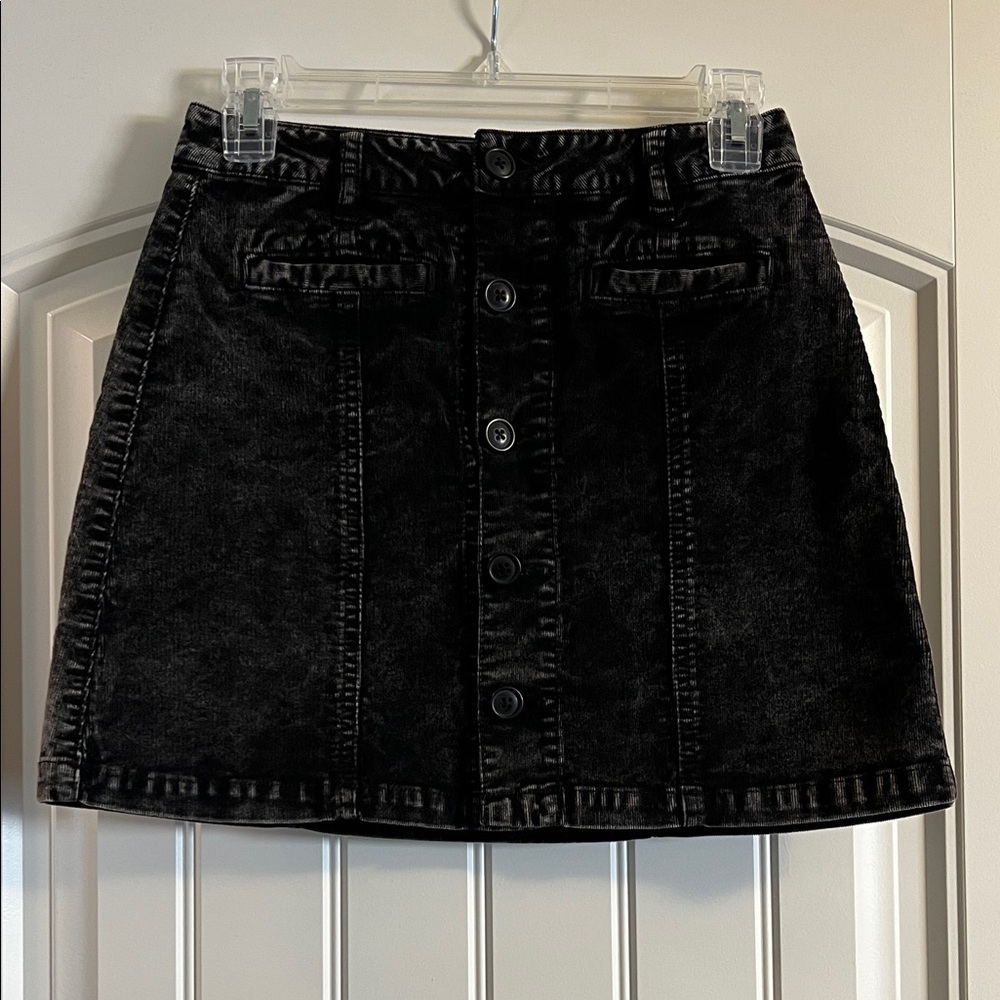 EUC True Craft Black Button-Front Corduroy Skirt Size 3